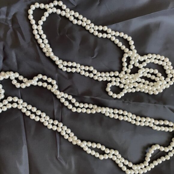 Quality Fashion 35 in White Good Pearl Bead Necklace -2 sets - Picture 1 of 7
